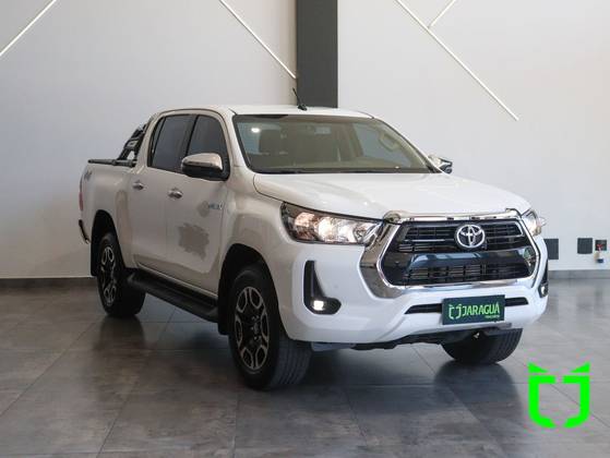 TOYOTA HILUX 2.8 D-4D TURBO DIESEL CD SRV 4X4 AUTOMÁTICO